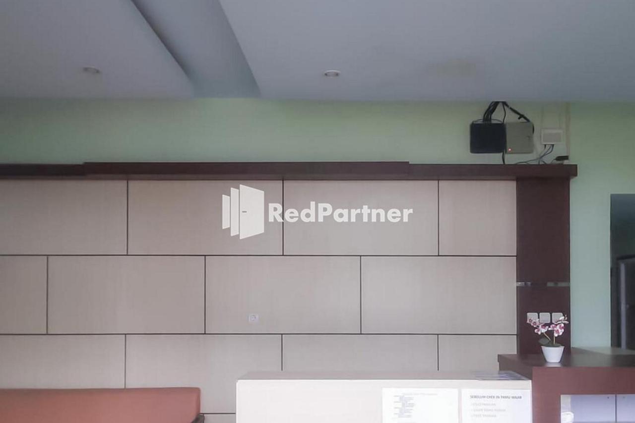Guest House Anak Raja Pangkalan Bun Syariah Mitra Reddoorz מראה חיצוני תמונה